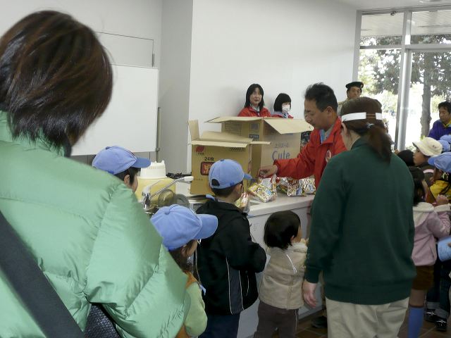 128.jpg