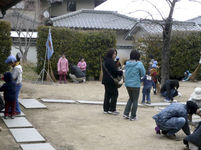 003.jpg